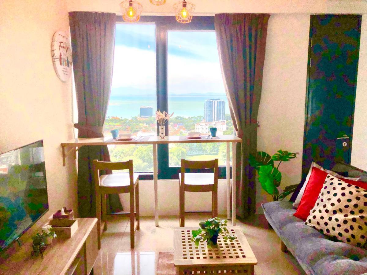 Tropicana 218 Macalister Netflix Unit By Blue Sky Holidays George Town Exterior photo