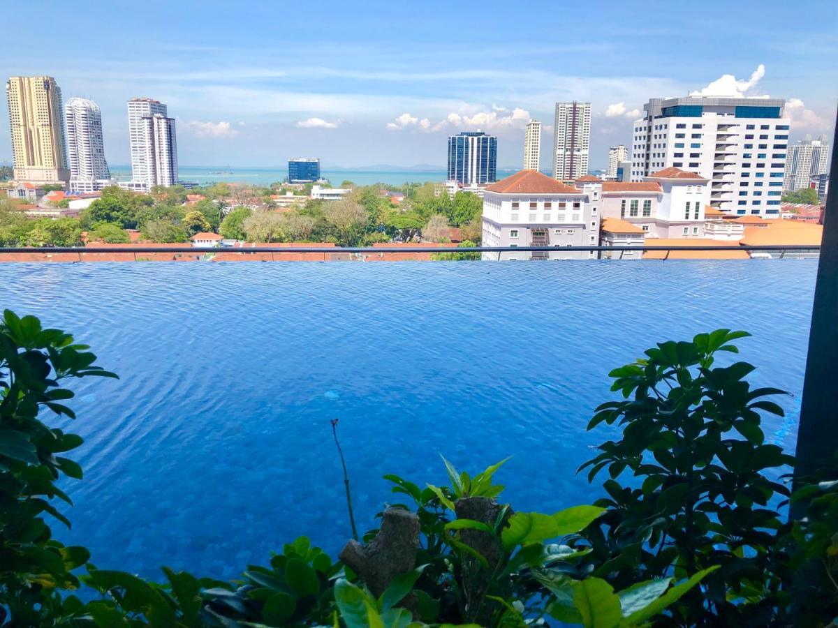 Tropicana 218 Macalister Netflix Unit By Blue Sky Holidays George Town Exterior photo